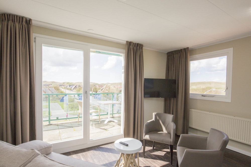 Junior Suite - Photo 13