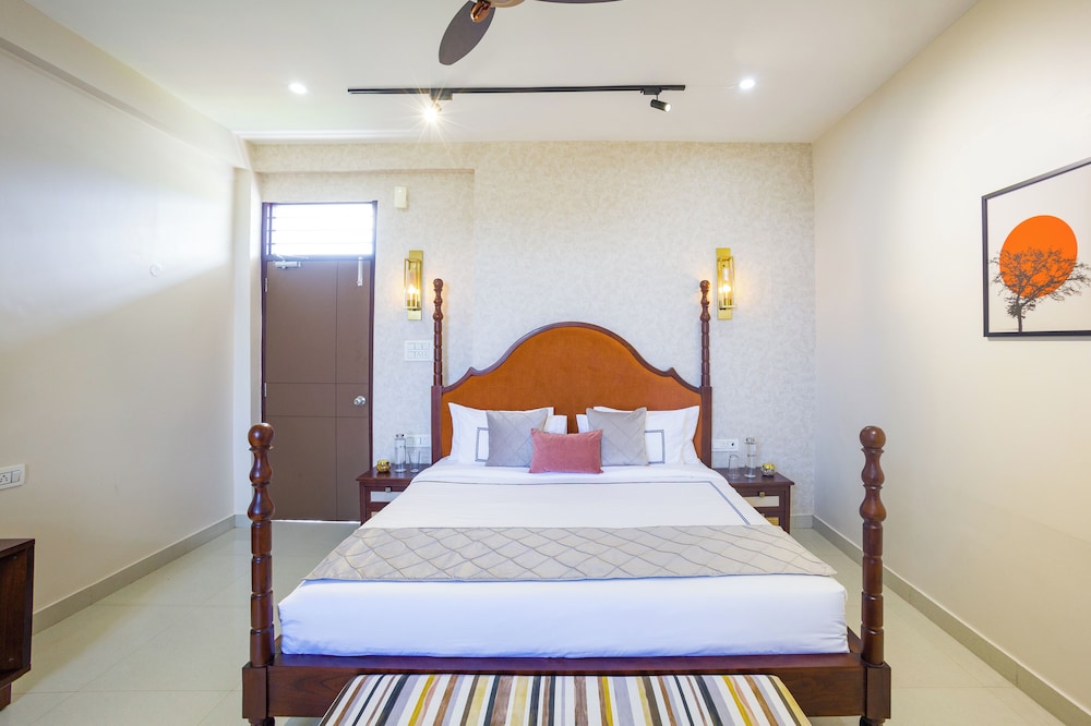Luxury Villa photo 1