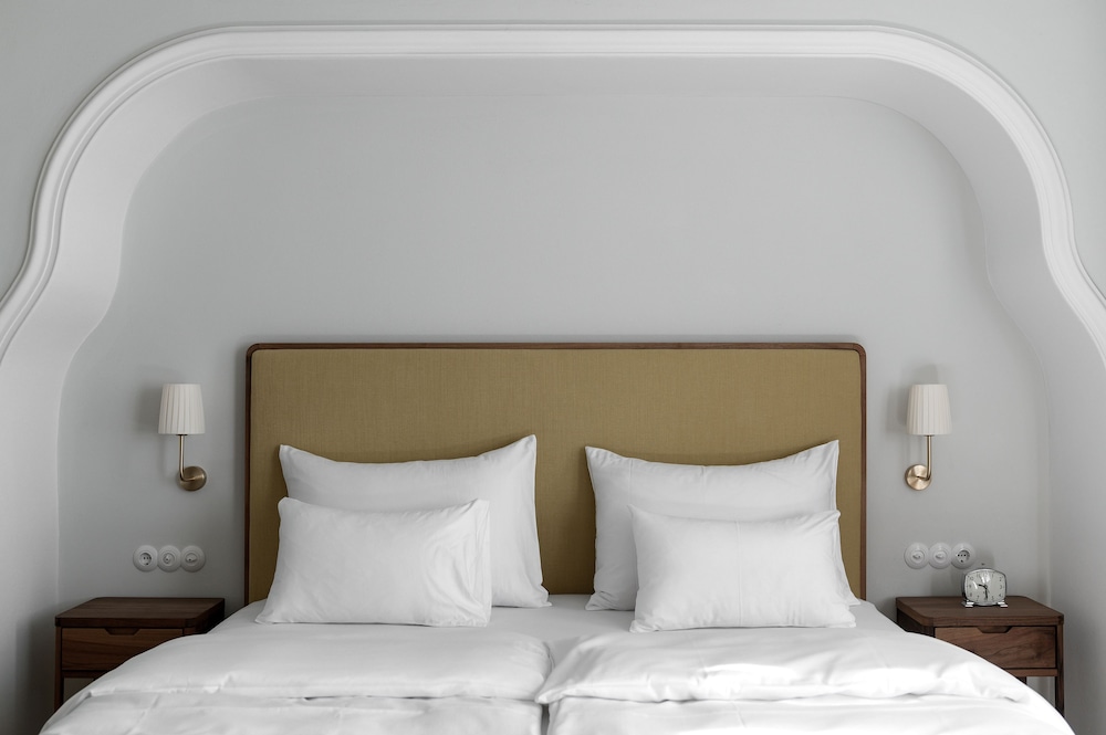 Basic Double Room