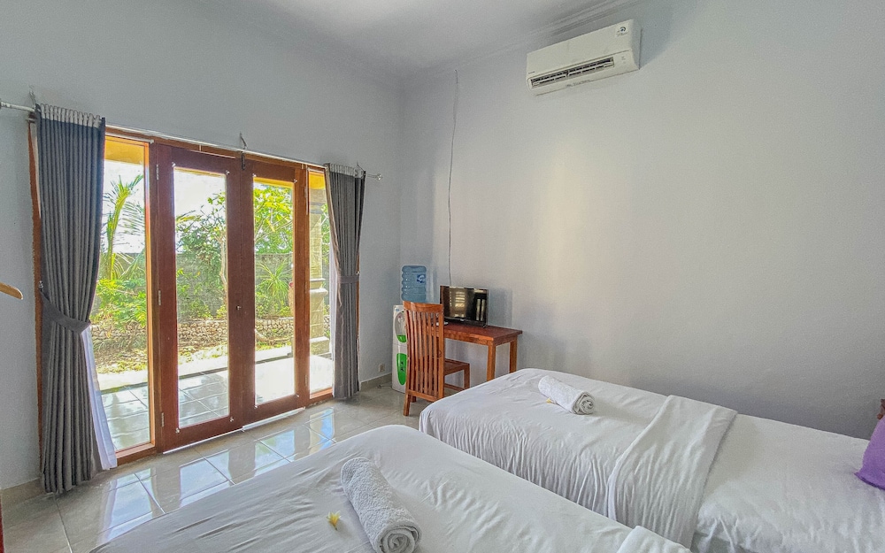 Basic Twin Room - Photo 14