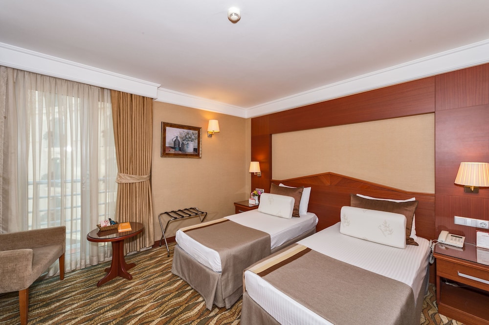Double or Twin Room photo 2