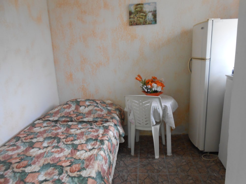 Basic Studio, 1 Bedroom, Private Bathroom photo 3