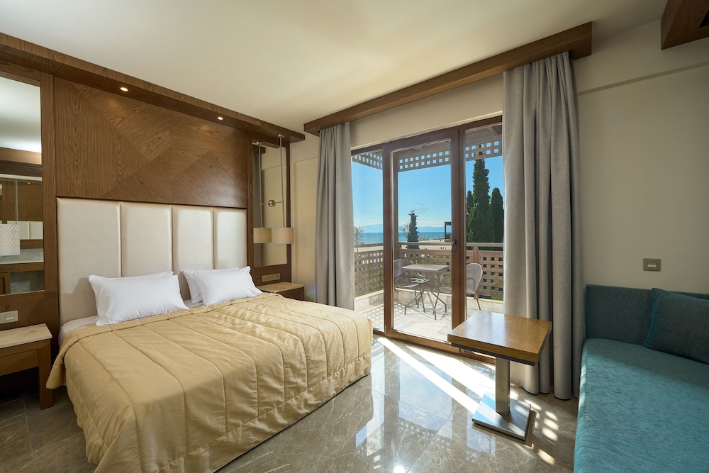 Double Room, Partial Sea View photo 2