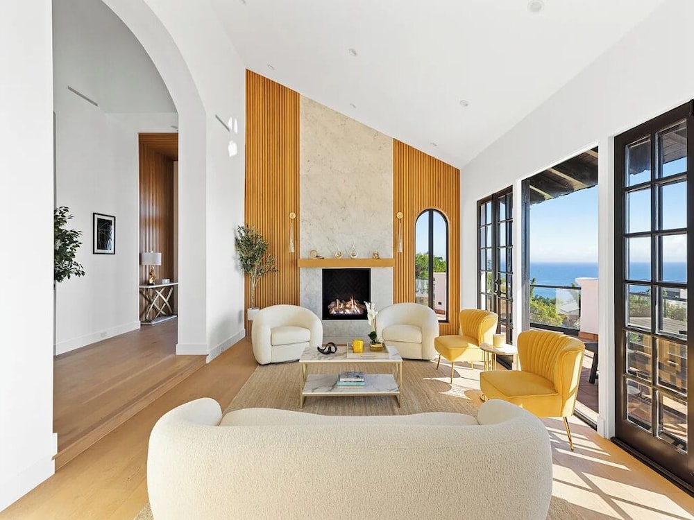 Luxury Villa, Multiple Beds, Pool Access, Ocean View (Villa Costera)