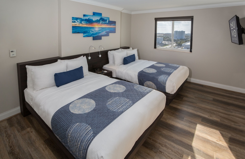 Family Suite, 2 Double Beds - Photo 11