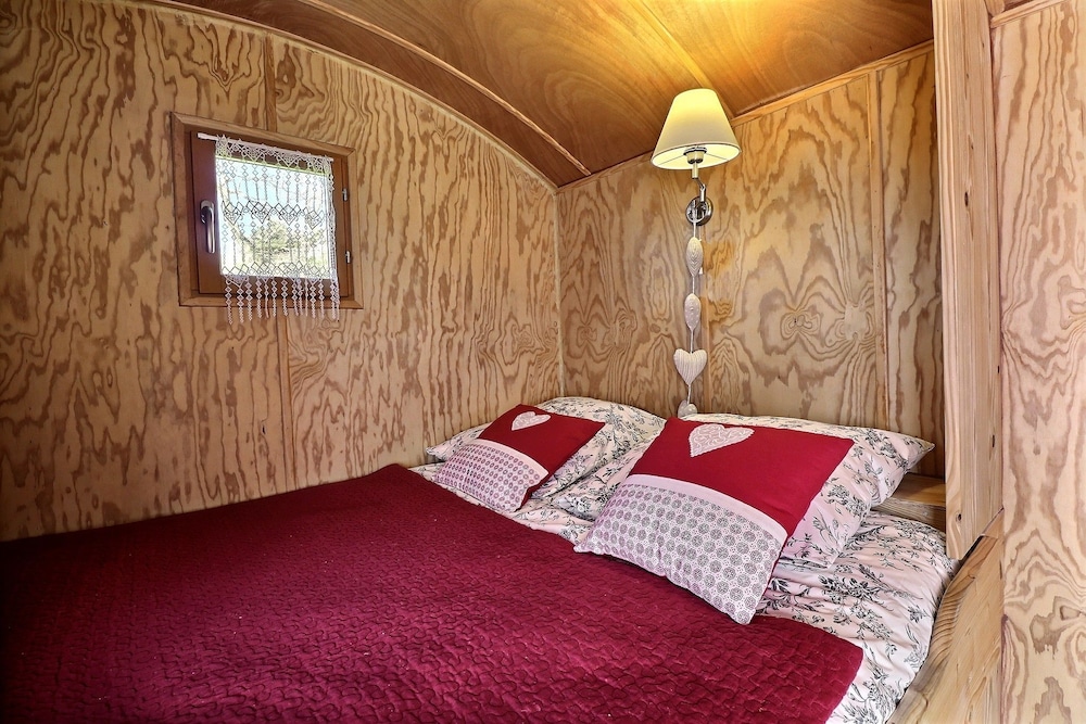Room (RoulHotes) photo 1