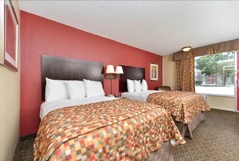 2 Double Beds Non-Smoking photo 3