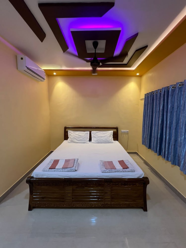 Basic Double Room photo 1