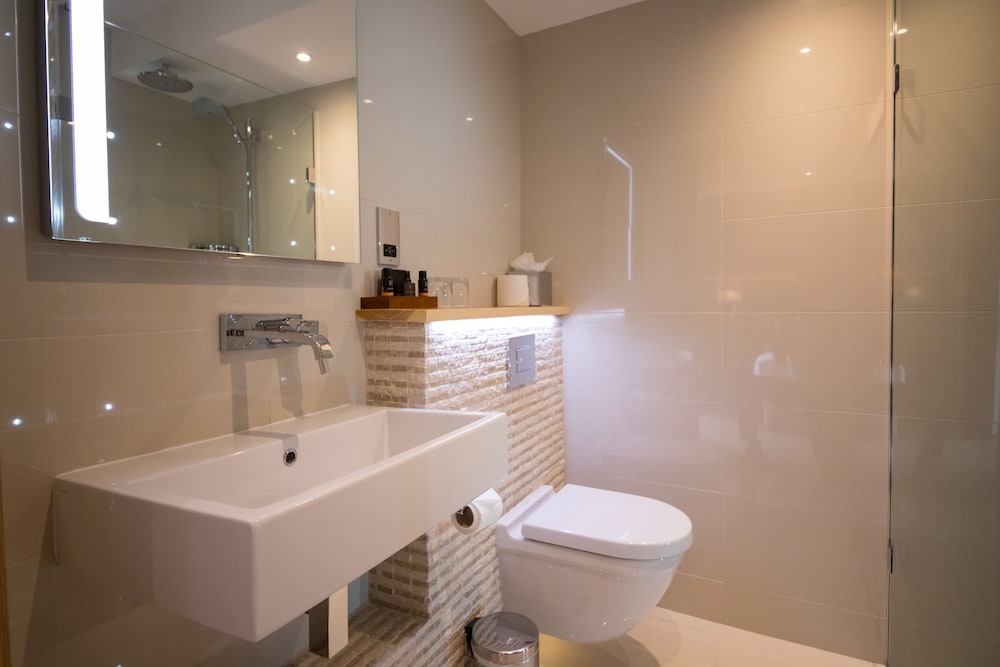 Kingsbridge House Bedroom photo 2