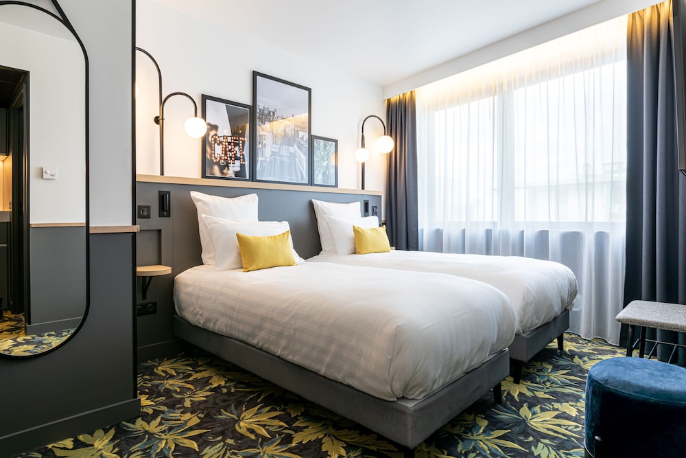 Standard Room, 2 Twin Beds, Non Smoking - Photo 1