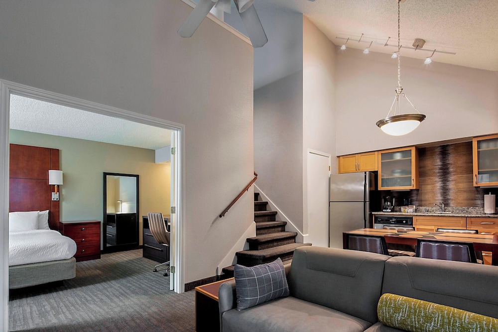Suite, 1 Double Bed, Fireplace - Photo 1