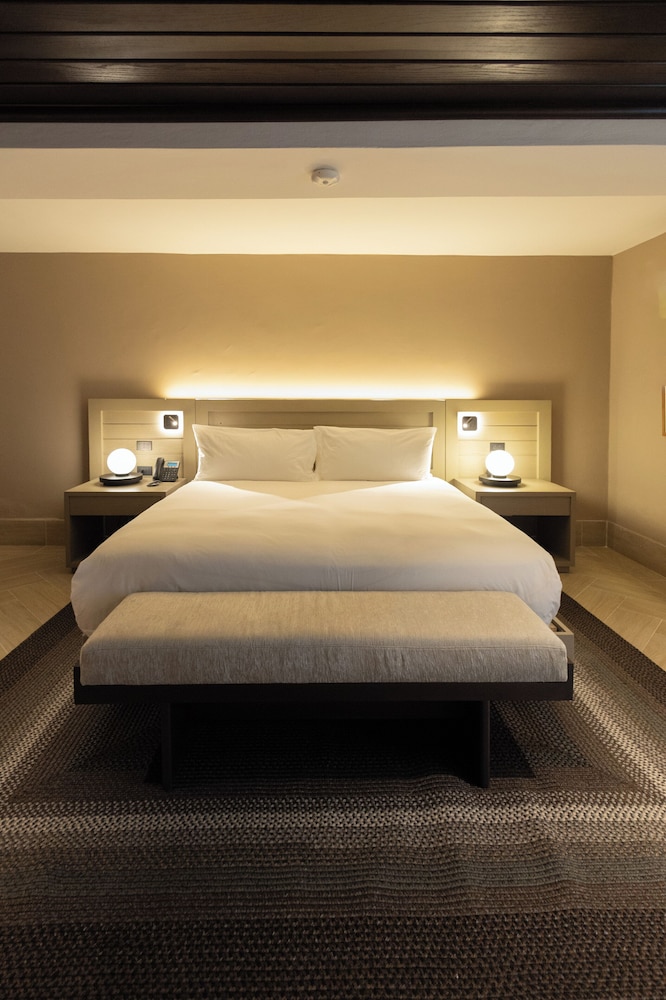 Deluxe Single Room, Mezzanine