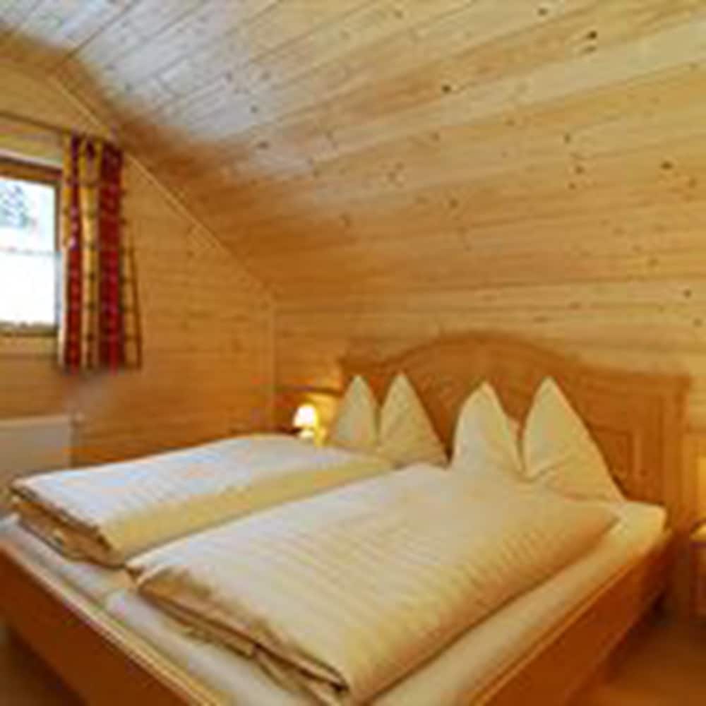 Comfort Double Room, Mountain View (Located in a Chalet)