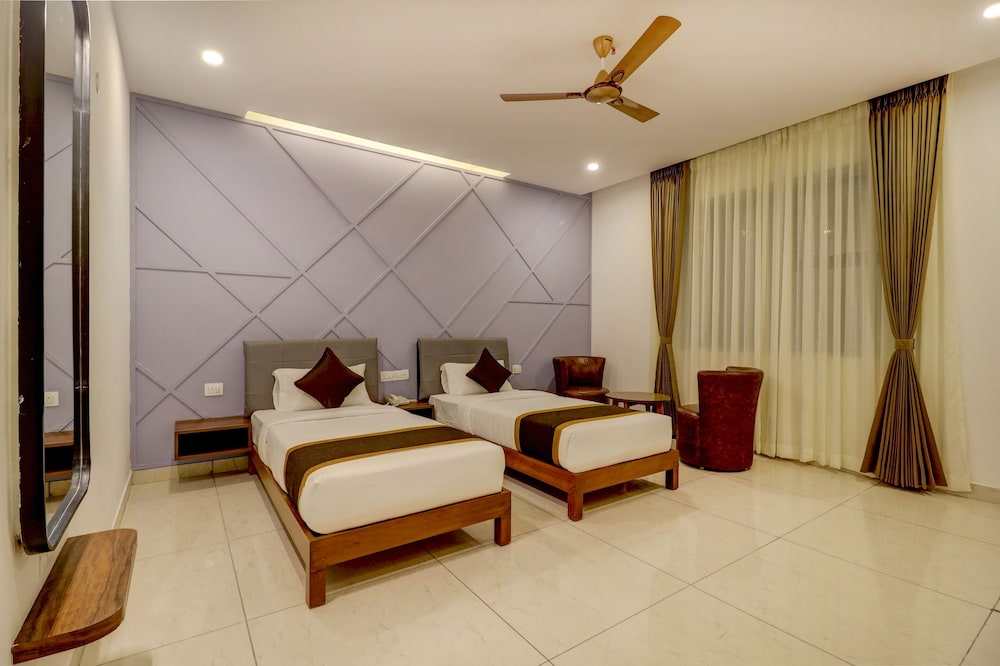 Premium Twin Room photo 2