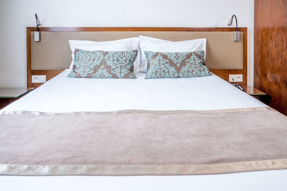 Standard Double Room photo 3