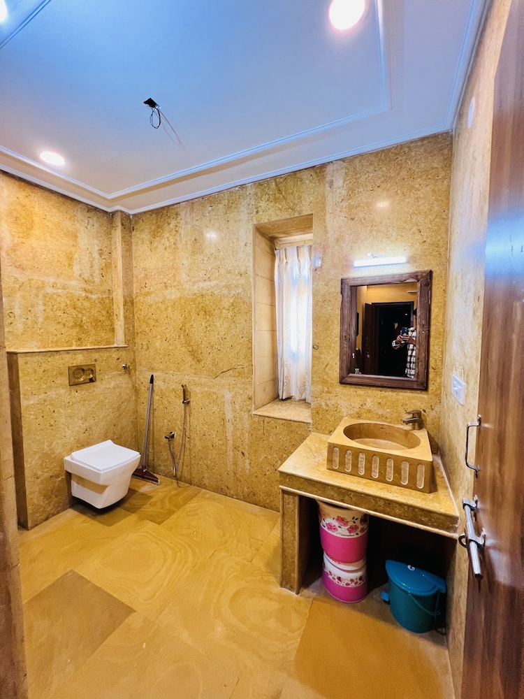 Deluxe Double Room - Photo 2