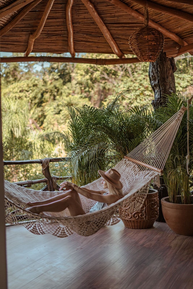 Tree Love Nest-ocean View