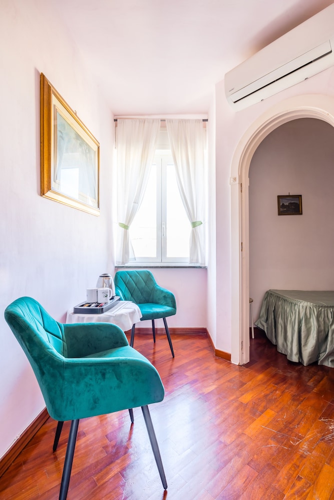 Grand Double Room photo 2