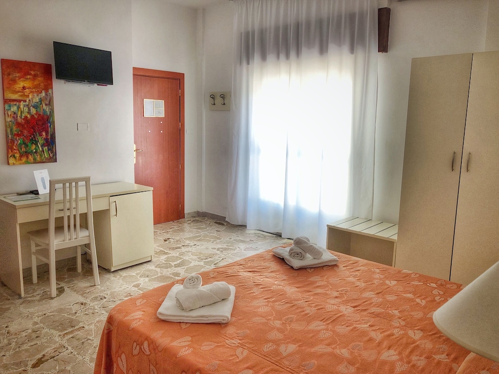 Double Room, Annex Building