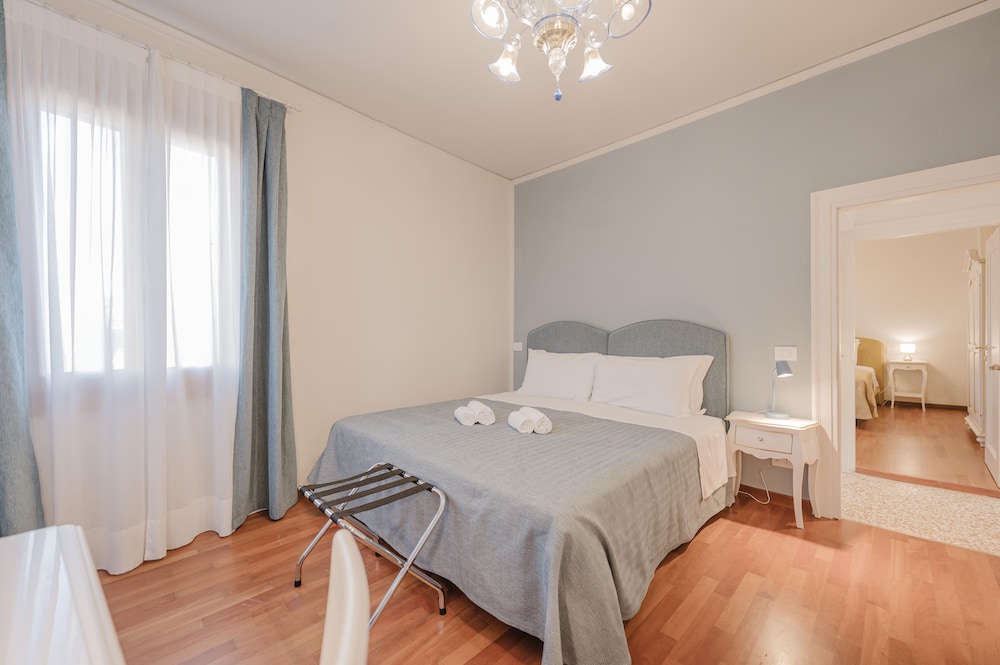 Comfort Apartment, Balcony, City View photo 1