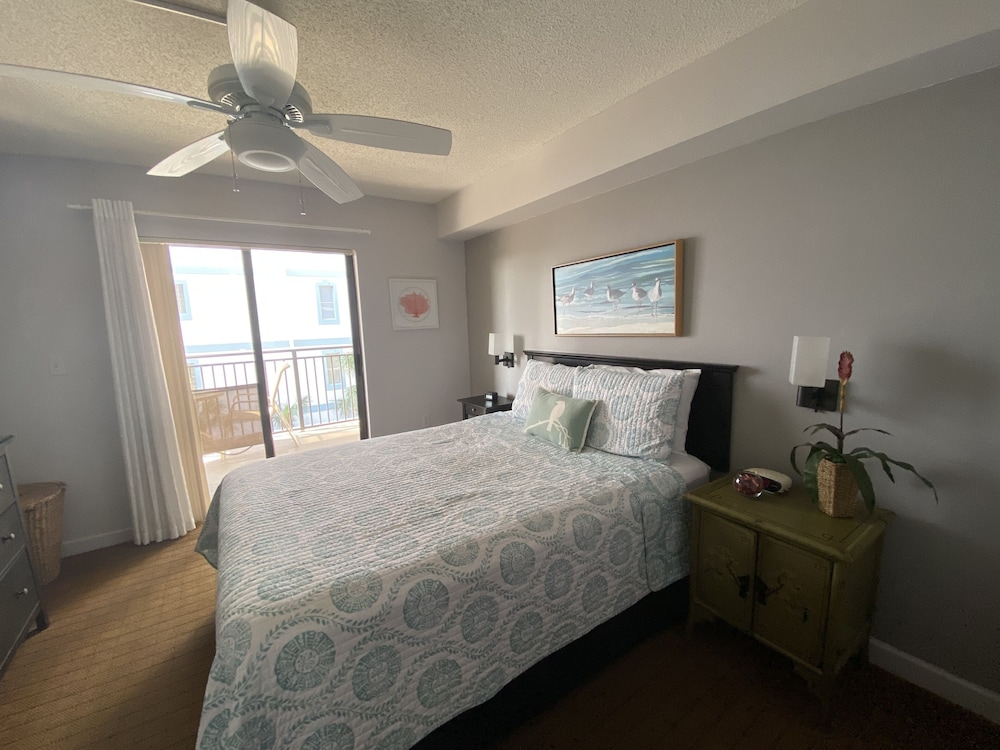 Gulf View Condo 305 photo 1