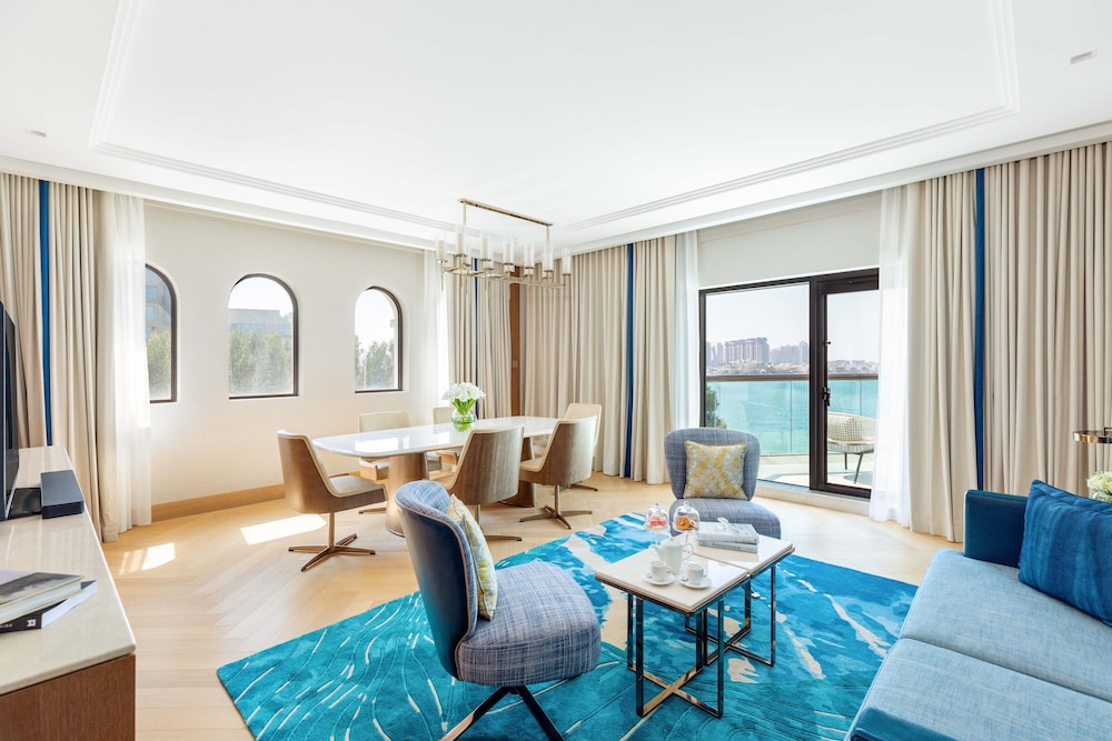 Two Bedroom Grand Luxury Suite Sea View with Club Lounge Access