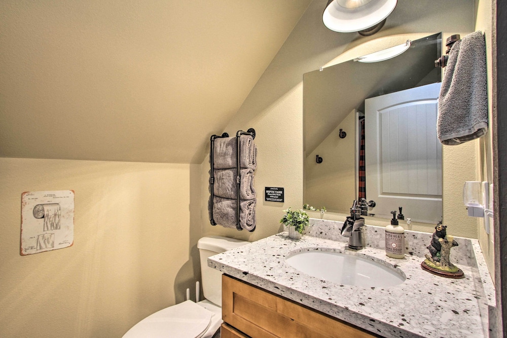 House (2 Bedrooms) photo 2