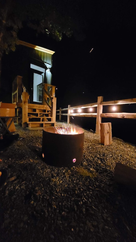 Family Cabin photo 2