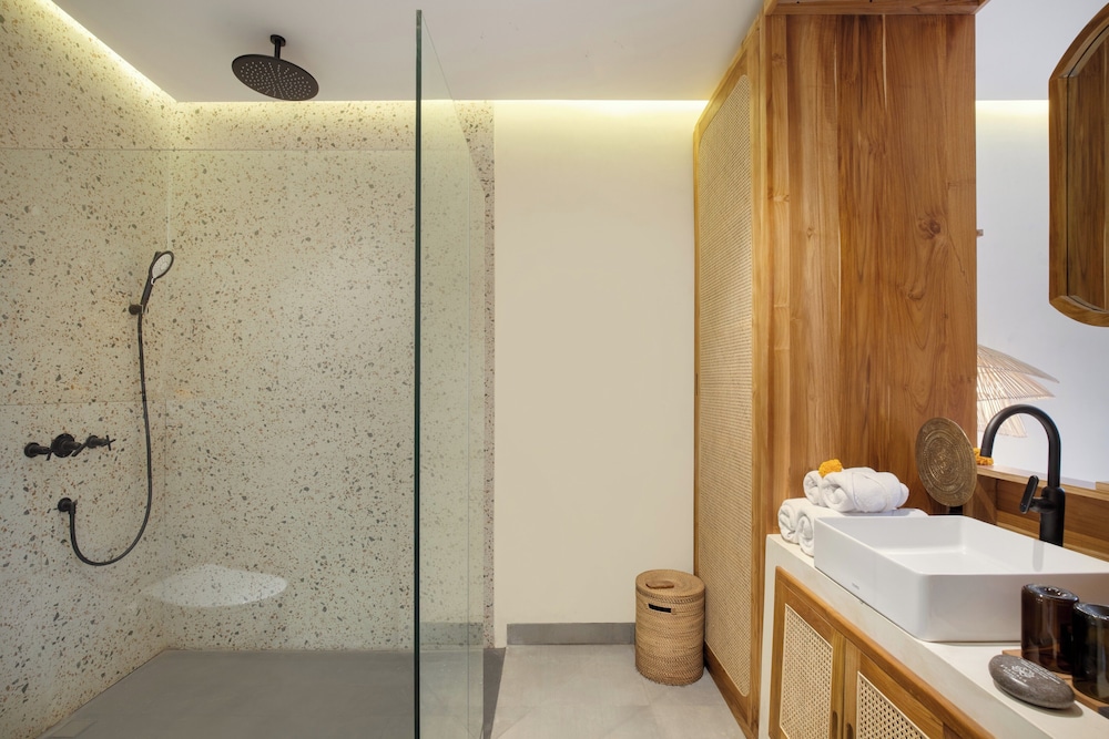 1 Bedroom Villa with Jacuzzi