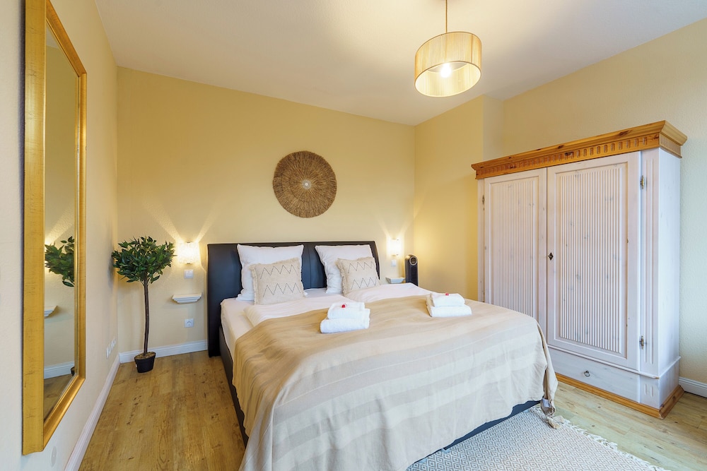 Comfort Apartment, River View
