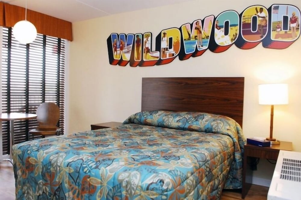 Pool View Room photo 1