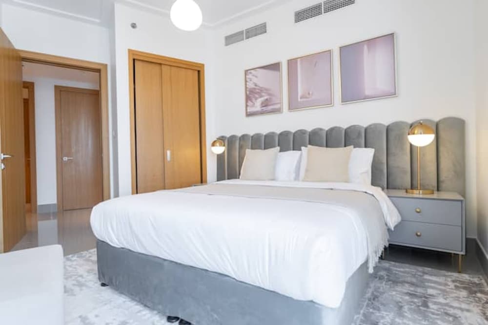 Luxury Apartment photo 1