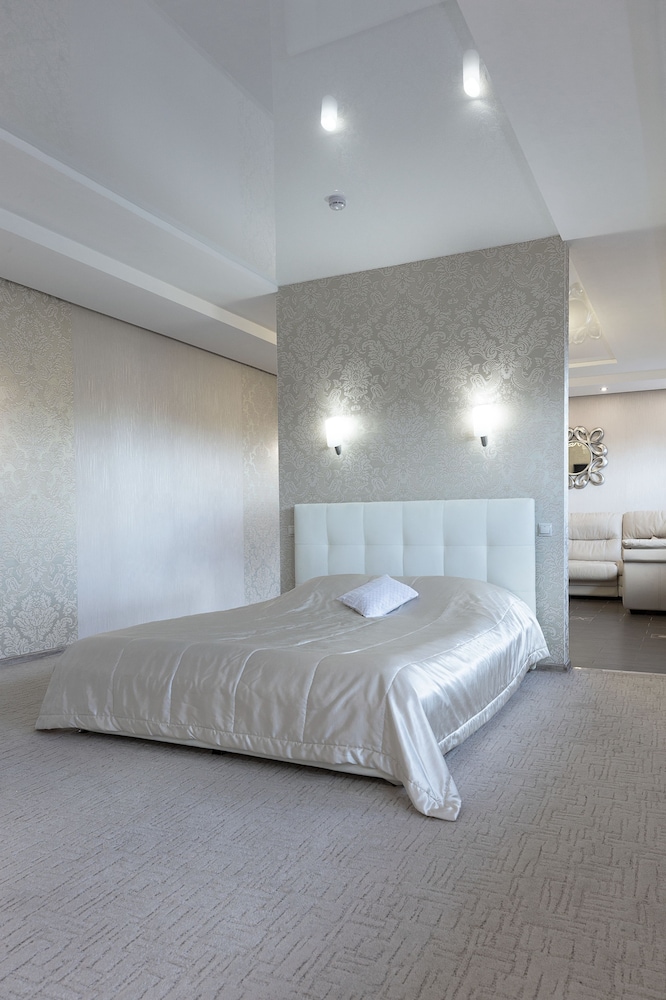 Deluxe Apartment (with swimming pool 208) photo 1