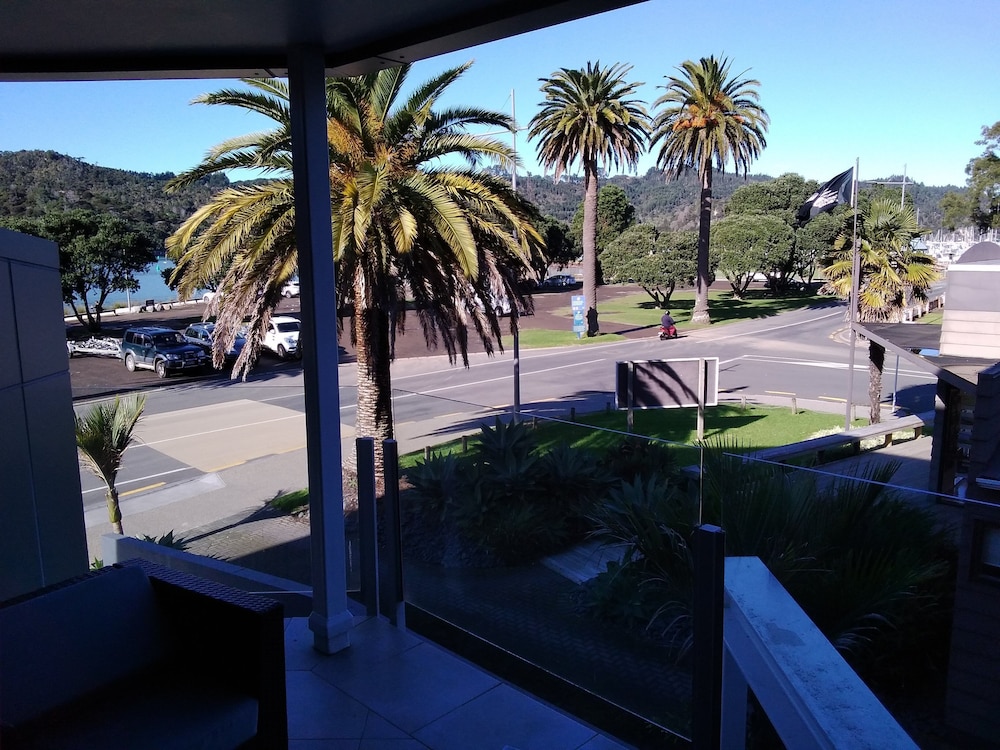 Standard Apartment, 2 Bedrooms, Kitchen (Waterfront) photo 1