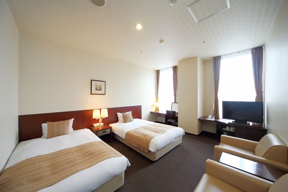 Comfort Twin Room, Non Smoking (2 Semi-double beds)