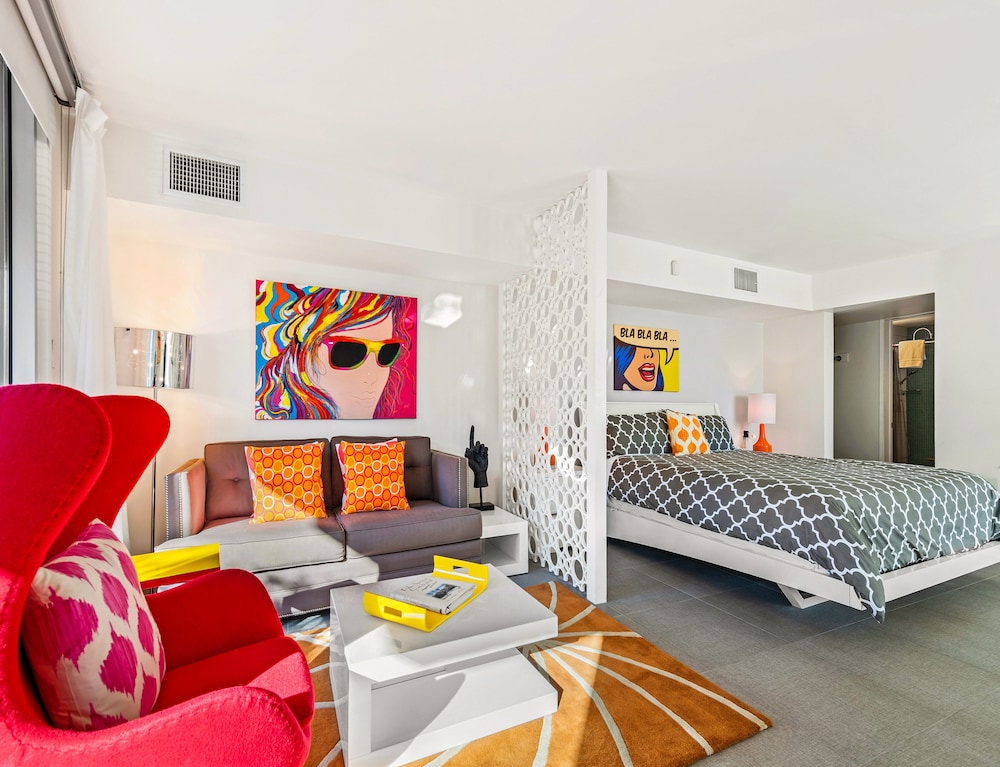 The Twist Palm Springs, 사진 2