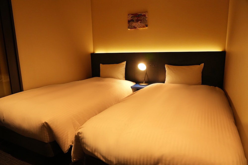City Twin Room photo 1