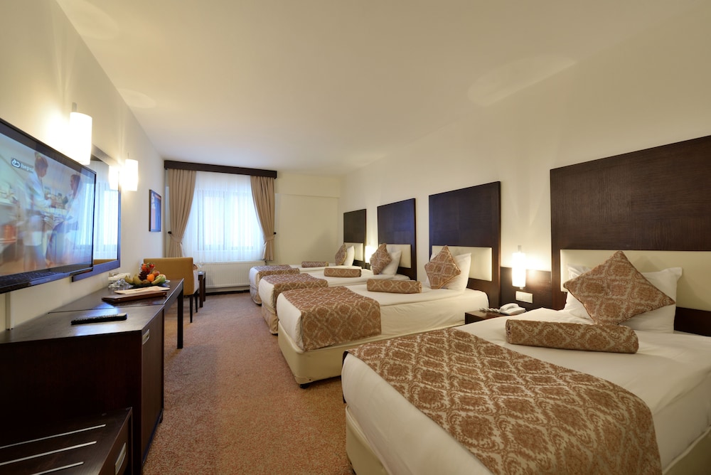 Standard Quadruple Room photo 3