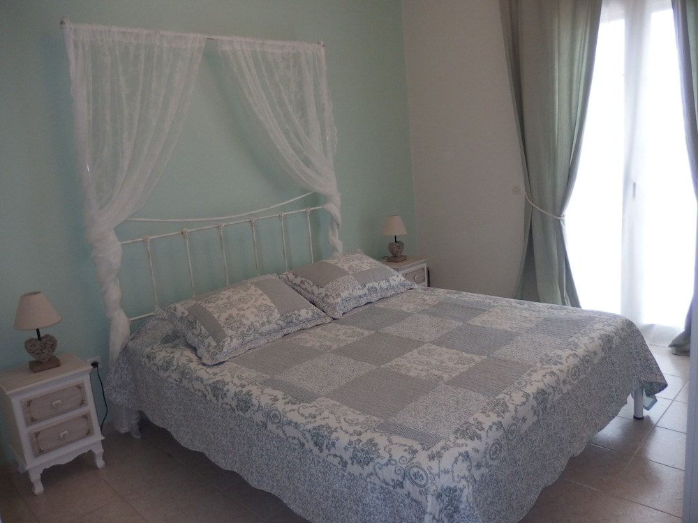 Family Apartment, 1 Bedroom, Balcony photo 1