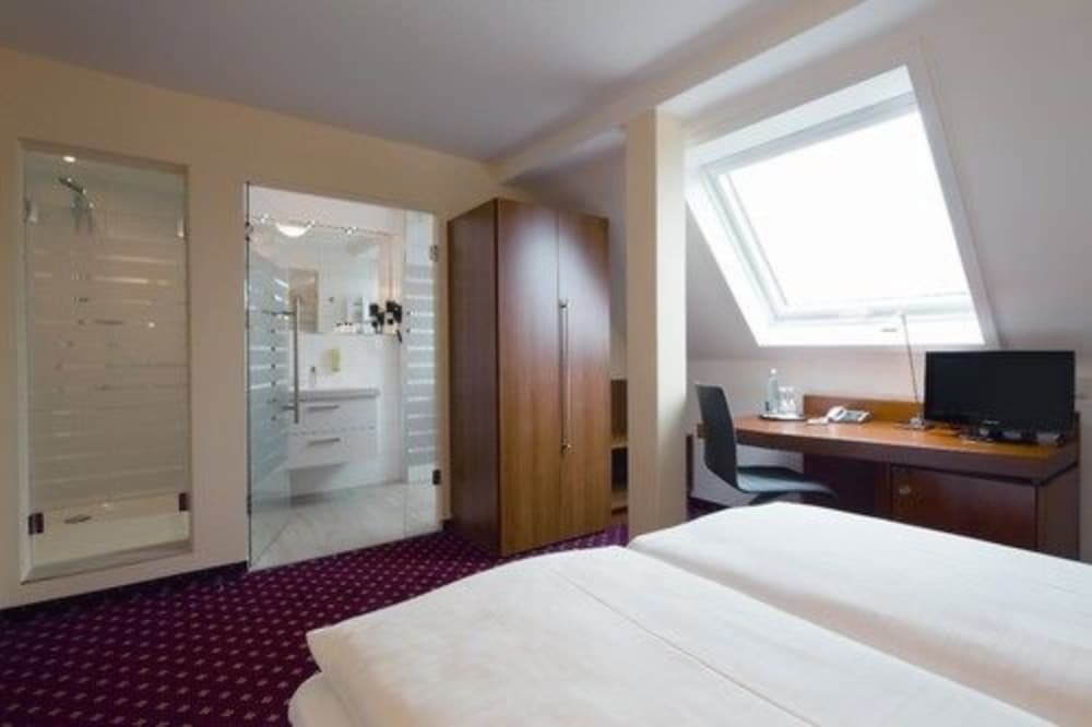 Basic Double Room, 1 Double Bed, Non Smoking photo 1