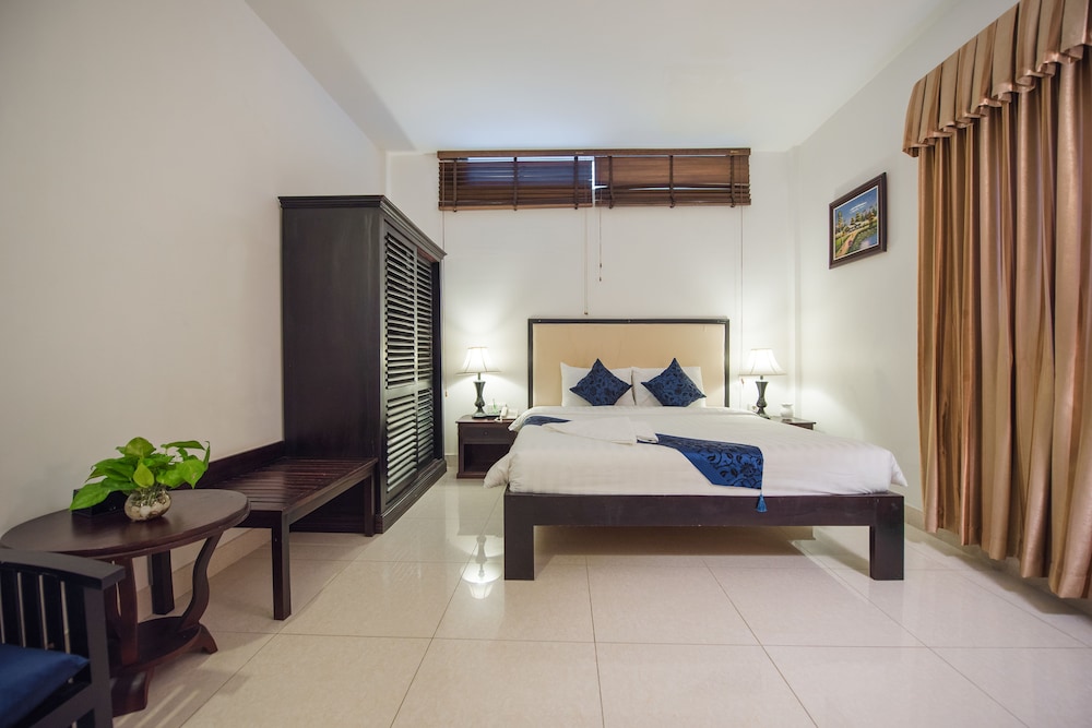 Superior Double Room, 1 King Bed, City View photo 1