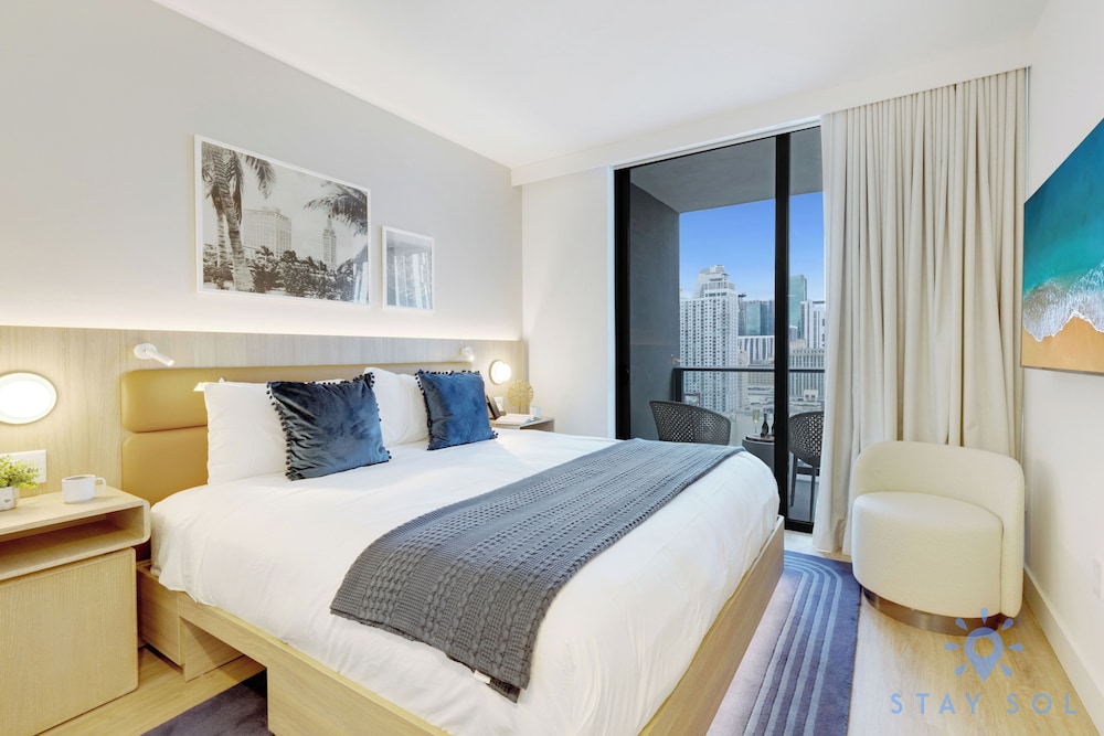 Apartment, 2 Bedrooms, Balcony, City View photo 1