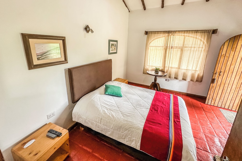 Basic Room, Garden View