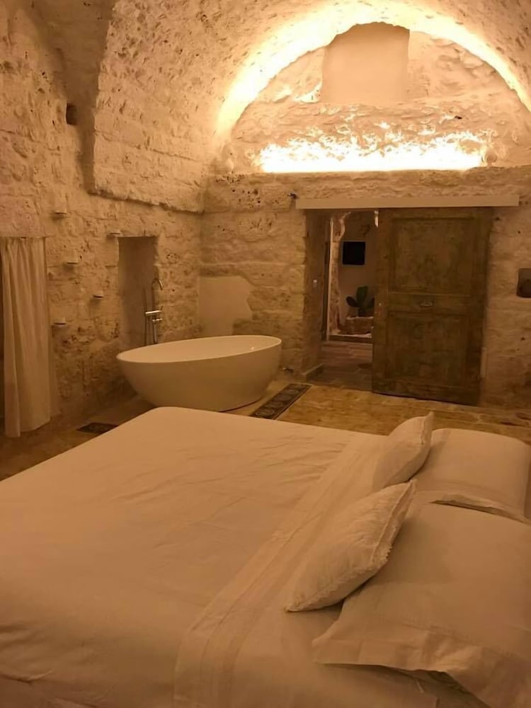 Exclusive Room