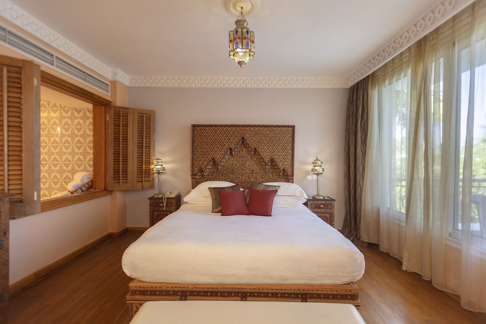 Superior Room, 3 Twin Beds, Sea View (Alexandria Villa) photo 2