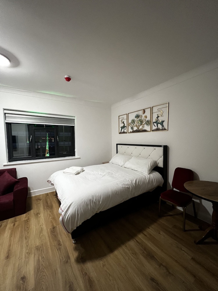 Premium Double Room, Private Bathroom photo 3