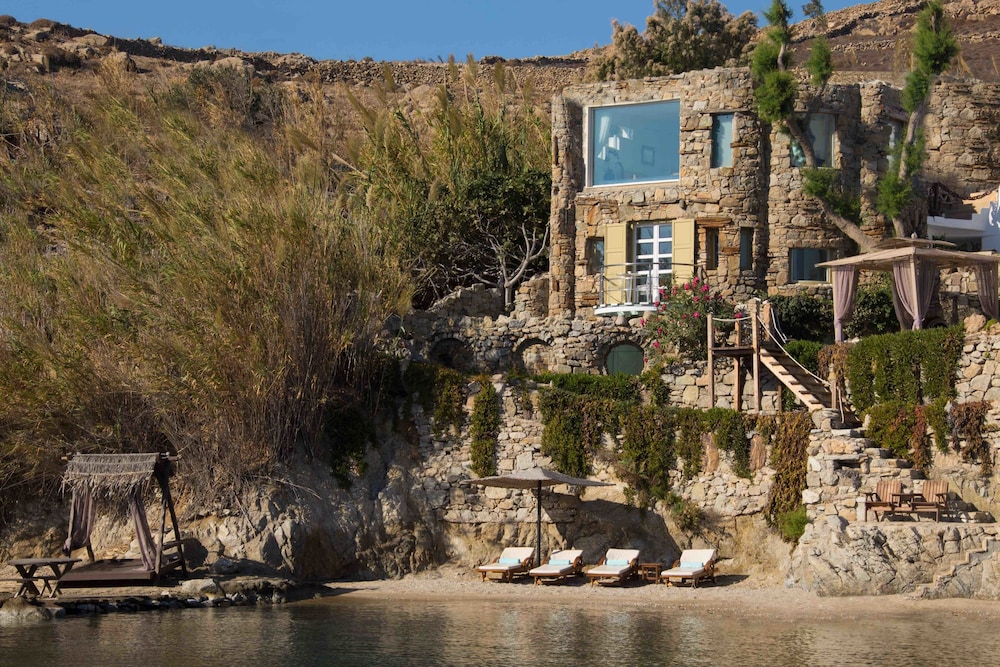 Villa Noah Waterfront with Private Pool and Private Beach (1 Bedrooms) photo 1