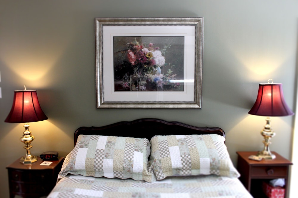 The Forest View Suite photo 3