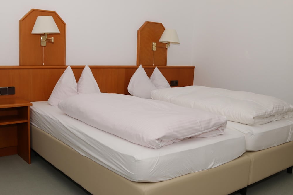 Standard Double Room photo 3