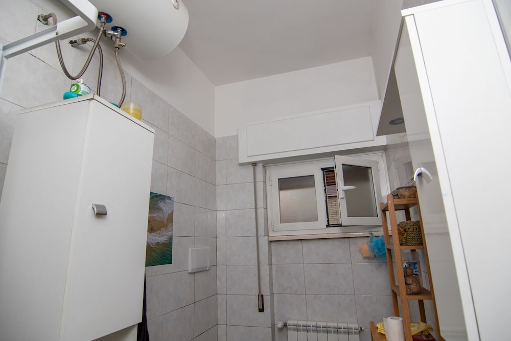 Comfort Quadruple Room, Courtyard View (Tropical)